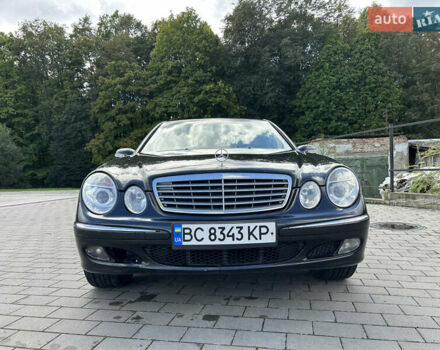 Черный Мерседес Е-Класс, объемом двигателя 3.2 л и пробегом 425 тыс. км за 5299 $, фото 19 на Automoto.ua