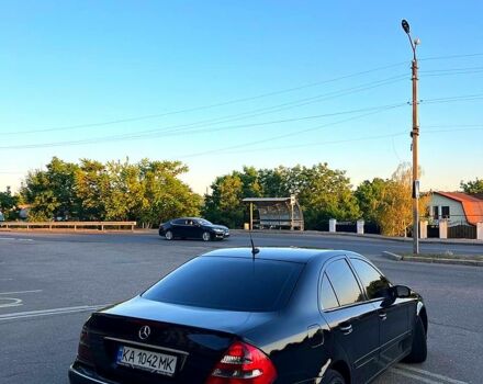 Черный Мерседес Е-Класс, объемом двигателя 2.1 л и пробегом 0 тыс. км за 6800 $, фото 6 на Automoto.ua