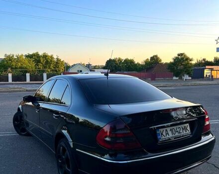 Мерседес Е-Класс 2003 в Первомайск на Automoto.ua Черный Мерседес Е-Класс, объемом двигателя 2.1 л и пробегом 0 тыс. км за 6800 $, фото 5 на Automoto.ua