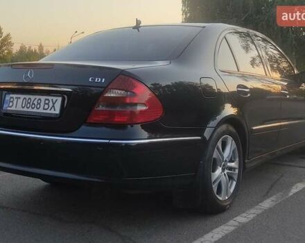 Черный Мерседес Е-Класс, объемом двигателя 2.69 л и пробегом 400 тыс. км за 7700 $, фото 14 на Automoto.ua