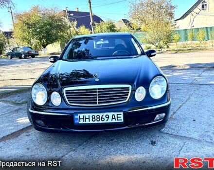Мерседес Е-Класс 2003 в Арцизе на Automoto.ua Черный Мерседес Е-Класс, объемом двигателя 2.7 л и пробегом 250 тыс. км за 6600 $, фото 1 на Automoto.ua
