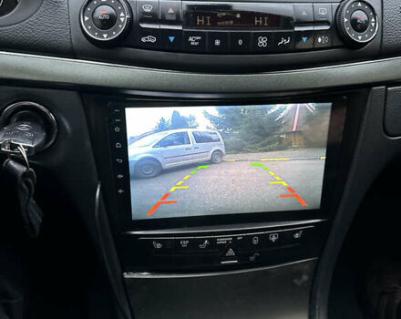 Черный Мерседес Е-Класс, объемом двигателя 3.2 л и пробегом 460 тыс. км за 7900 $, фото 39 на Automoto.ua