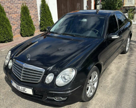 Черный Мерседес Е-Класс, объемом двигателя 1.8 л и пробегом 385 тыс. км за 7200 $, фото 2 на Automoto.ua