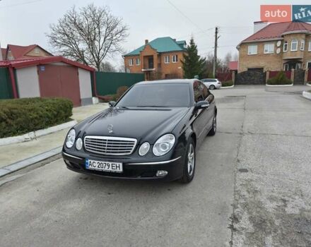 Чорний Мерседес Е-Клас, об'ємом двигуна 2.7 л та пробігом 203 тис. км за 10300 $, фото 6 на Automoto.ua