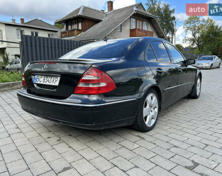 Черный Мерседес Е-Класс, объемом двигателя 3.2 л и пробегом 425 тыс. км за 5299 $, фото 12 на Automoto.ua