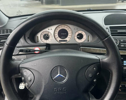 Черный Мерседес Е-Класс, объемом двигателя 3.22 л и пробегом 430 тыс. км за 8500 $, фото 21 на Automoto.ua