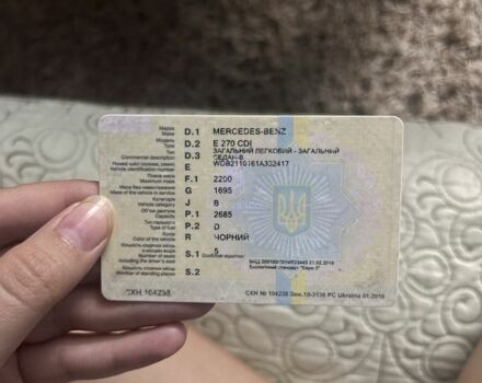 Черный Мерседес Е-Класс, объемом двигателя 0 л и пробегом 400 тыс. км за 5000 $, фото 5 на Automoto.ua