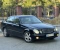Черный Мерседес Е-Класс, объемом двигателя 4 л и пробегом 300 тыс. км за 3999 $, фото 2 на Automoto.ua