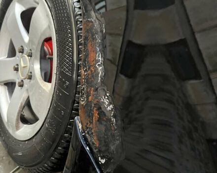 Чорний Мерседес Е-Клас, об'ємом двигуна 1.8 л та пробігом 440 тис. км за 5300 $, фото 6 на Automoto.ua