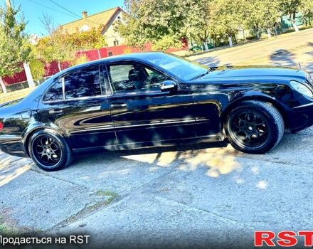 Мерседес Е-Класс 2003 в Арцизе на Automoto.ua Черный Мерседес Е-Класс, объемом двигателя 2.7 л и пробегом 250 тыс. км за 6600 $, фото 4 на Automoto.ua