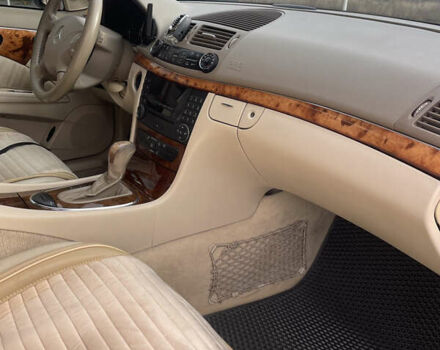 Чорний Мерседес Е-Клас, об'ємом двигуна 2.69 л та пробігом 270 тис. км за 7800 $, фото 22 на Automoto.ua