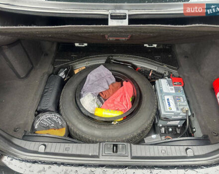 Чорний Мерседес Е-Клас, об'ємом двигуна 1.8 л та пробігом 390 тис. км за 6999 $, фото 16 на Automoto.ua