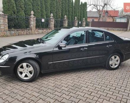 Черный Мерседес Е-Класс, объемом двигателя 1.8 л и пробегом 298 тыс. км за 8200 $, фото 16 на Automoto.ua