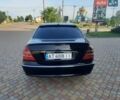 Черный Мерседес Е-Класс, объемом двигателя 3.2 л и пробегом 375 тыс. км за 7950 $, фото 5 на Automoto.ua