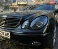 Черный Мерседес Е-Класс, объемом двигателя 2.15 л и пробегом 300 тыс. км за 8200 $, фото 1 на Automoto.ua