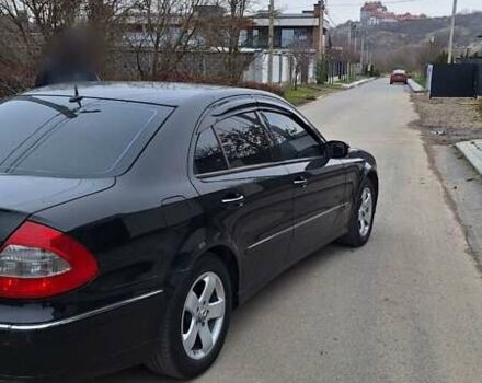Чорний Мерседес Е-Клас, об'ємом двигуна 2.69 л та пробігом 409 тис. км за 6400 $, фото 7 на Automoto.ua