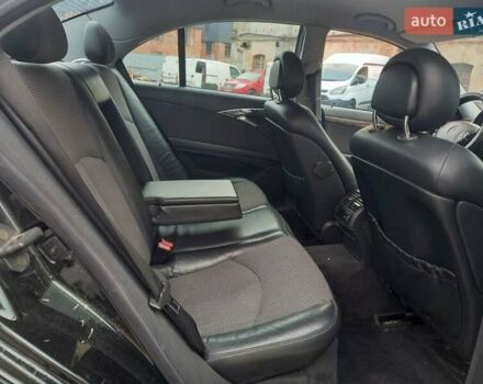 Чорний Мерседес Е-Клас, об'ємом двигуна 2.7 л та пробігом 318 тис. км за 6350 $, фото 18 на Automoto.ua