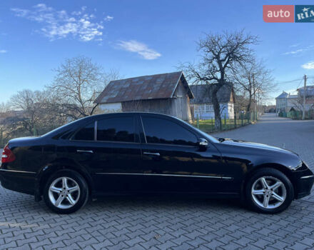Черный Мерседес Е-Класс, объемом двигателя 1.8 л и пробегом 271 тыс. км за 6600 $, фото 8 на Automoto.ua
