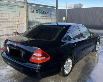Черный Мерседес Е-Класс, объемом двигателя 1.8 л и пробегом 268 тыс. км за 7700 $, фото 6 на Automoto.ua