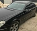 Черный Мерседес Е-Класс, объемом двигателя 3.2 л и пробегом 150 тыс. км за 6300 $, фото 2 на Automoto.ua