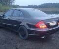 Черный Мерседес Е-Класс, объемом двигателя 5 л и пробегом 225 тыс. км за 5500 $, фото 2 на Automoto.ua