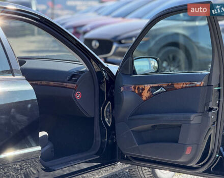 Черный Мерседес Е-Класс, объемом двигателя 1.8 л и пробегом 239 тыс. км за 6800 $, фото 31 на Automoto.ua