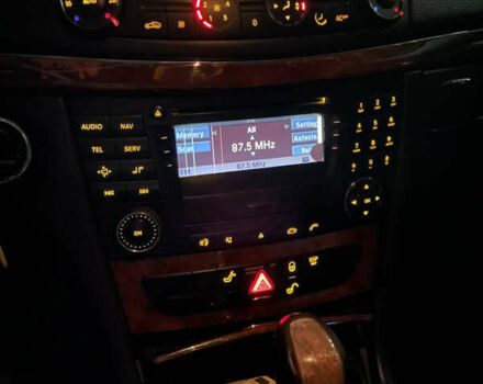 Черный Мерседес Е-Класс, объемом двигателя 2.15 л и пробегом 400 тыс. км за 6990 $, фото 19 на Automoto.ua