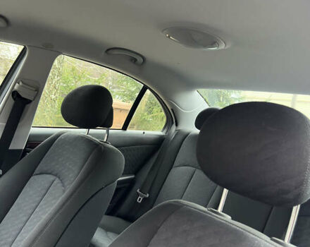 Чорний Мерседес Е-Клас, об'ємом двигуна 1.8 л та пробігом 298 тис. км за 7500 $, фото 23 на Automoto.ua