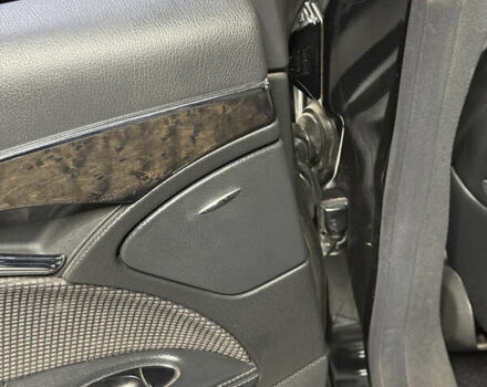 Черный Мерседес Е-Класс, объемом двигателя 4 л и пробегом 237 тыс. км за 7999 $, фото 40 на Automoto.ua