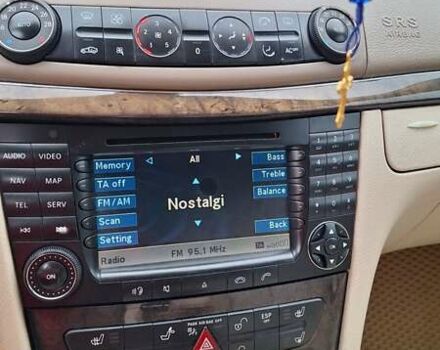 Чорний Мерседес Е-Клас, об'ємом двигуна 2.69 л та пробігом 409 тис. км за 6400 $, фото 16 на Automoto.ua