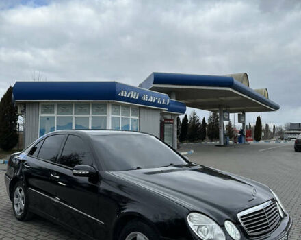Черный Мерседес Е-Класс, объемом двигателя 2.69 л и пробегом 400 тыс. км за 7500 $, фото 6 на Automoto.ua