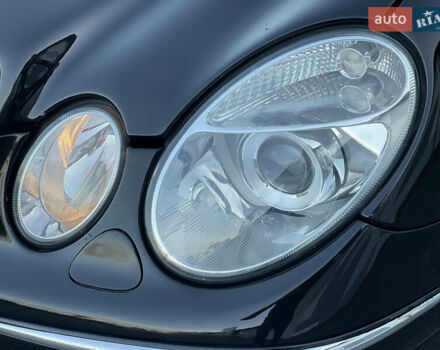 Мерседес Е-Клас 2004 у Вінниці на Automoto.ua Чорний Мерседес Е-Клас, об'ємом двигуна 3.2 л та пробігом 335 тис. км за 8500 $, фото 33 на Automoto.ua