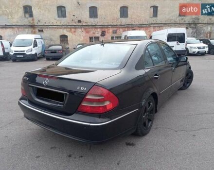 Чорний Мерседес Е-Клас, об'ємом двигуна 2.7 л та пробігом 318 тис. км за 6350 $, фото 2 на Automoto.ua