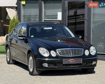 Черный Мерседес Е-Класс, объемом двигателя 1.8 л и пробегом 239 тыс. км за 6800 $, фото 3 на Automoto.ua