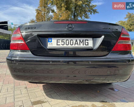 Черный Мерседес Е-Класс, объемом двигателя 4.97 л и пробегом 360 тыс. км за 10000 $, фото 15 на Automoto.ua