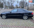 Чорний Мерседес Е-Клас, об'ємом двигуна 3.2 л та пробігом 350 тис. км за 7000 $, фото 2 на Automoto.ua