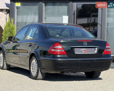 Черный Мерседес Е-Класс, объемом двигателя 1.8 л и пробегом 239 тыс. км за 6800 $, фото 9 на Automoto.ua