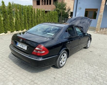 Черный Мерседес Е-Класс, объемом двигателя 2.1 л и пробегом 200 тыс. км за 6700 $, фото 7 на Automoto.ua