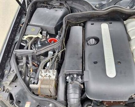 Чорний Мерседес Е-Клас, об'ємом двигуна 2.69 л та пробігом 409 тис. км за 6400 $, фото 21 на Automoto.ua