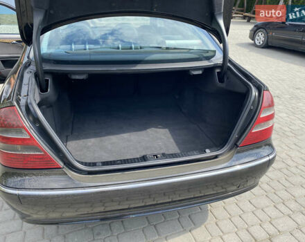 Черный Мерседес Е-Класс, объемом двигателя 2.15 л и пробегом 200 тыс. км за 6700 $, фото 15 на Automoto.ua