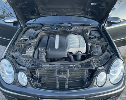 Чорний Мерседес Е-Клас, об'ємом двигуна 2.15 л та пробігом 400 тис. км за 7600 $, фото 35 на Automoto.ua