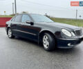Черный Мерседес Е-Класс, объемом двигателя 3.2 л и пробегом 280 тыс. км за 5900 $, фото 7 на Automoto.ua