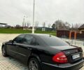 Черный Мерседес Е-Класс, объемом двигателя 3.2 л и пробегом 325 тыс. км за 6500 $, фото 3 на Automoto.ua