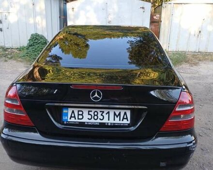 Черный Мерседес Е-Класс, объемом двигателя 1.8 л и пробегом 388 тыс. км за 8300 $, фото 3 на Automoto.ua