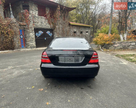 Чорний Мерседес Е-Клас, об'ємом двигуна 1.8 л та пробігом 390 тис. км за 6999 $, фото 7 на Automoto.ua