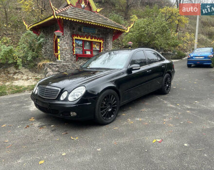 Чорний Мерседес Е-Клас, об'ємом двигуна 1.8 л та пробігом 390 тис. км за 6999 $, фото 2 на Automoto.ua