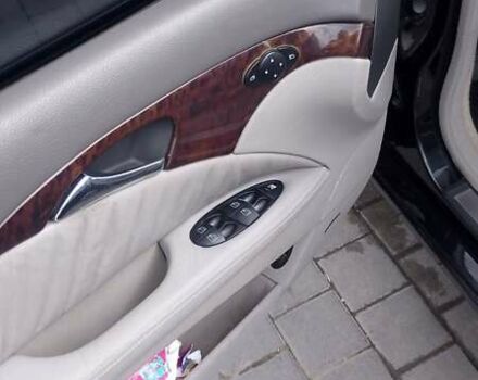 Черный Мерседес Е-Класс, объемом двигателя 3.2 л и пробегом 342 тыс. км за 8100 $, фото 14 на Automoto.ua