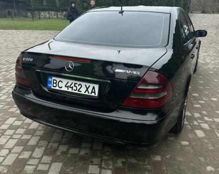 Черный Мерседес Е-Класс, объемом двигателя 2.15 л и пробегом 450 тыс. км за 7800 $, фото 2 на Automoto.ua