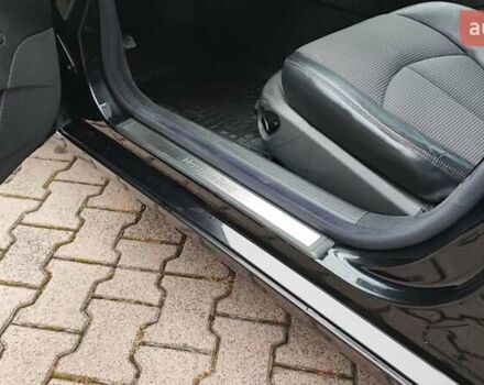 Черный Мерседес Е-Класс, объемом двигателя 1.8 л и пробегом 298 тыс. км за 8200 $, фото 43 на Automoto.ua