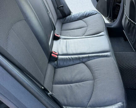 Чорний Мерседес Е-Клас, об'ємом двигуна 1.8 л та пробігом 200 тис. км за 6400 $, фото 11 на Automoto.ua